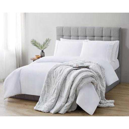 Snow Leopard Gift Boxed Throw