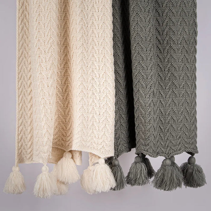 Bellago Knitted Throw Blanket