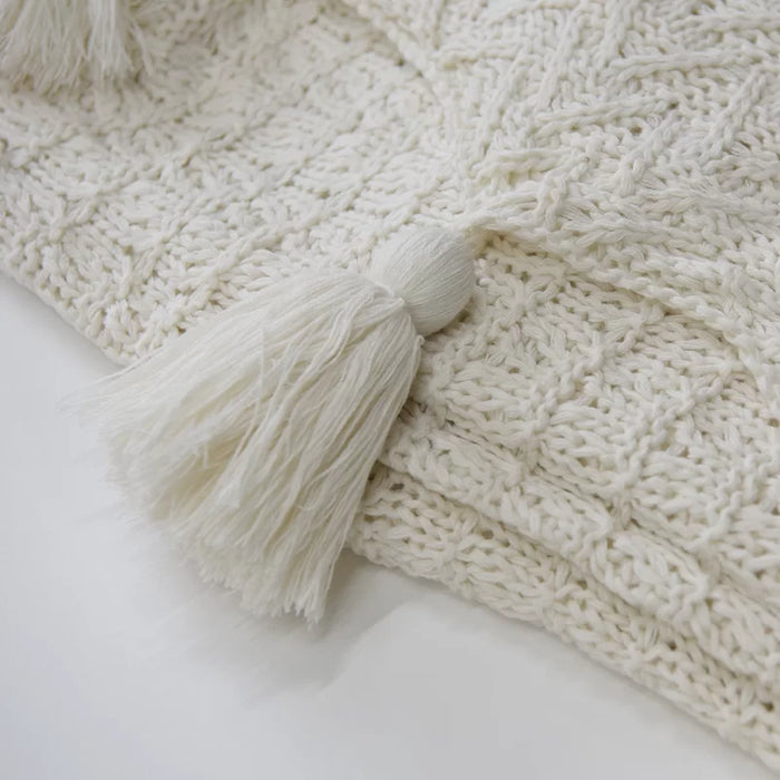 Bellago Knitted Throw Blanket