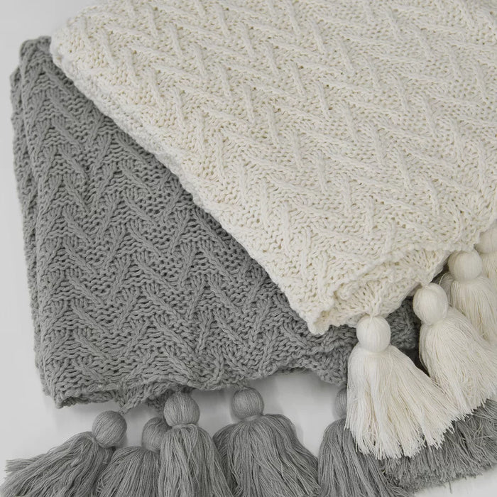 Bellago Knitted Throw Blanket