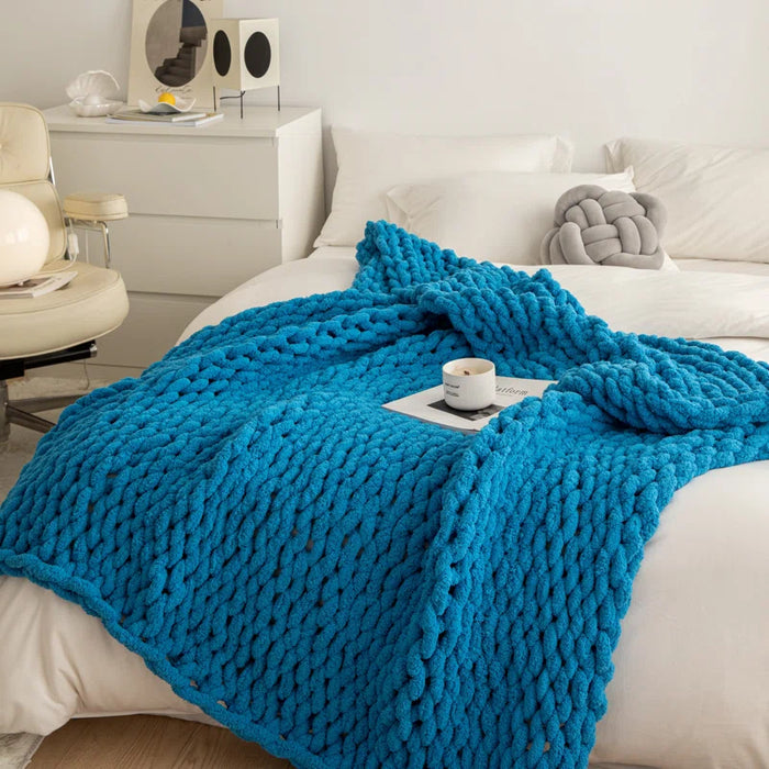 Chenille Chunky Knit Throw, Luxury Hand-Knitted Yarn Throw Blanket