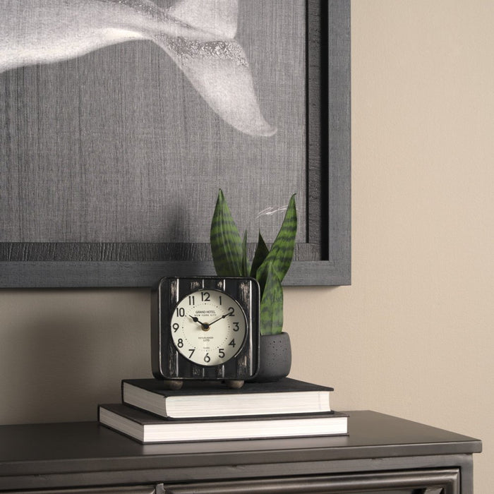 6" Black Metal Analog Round Wall Clock